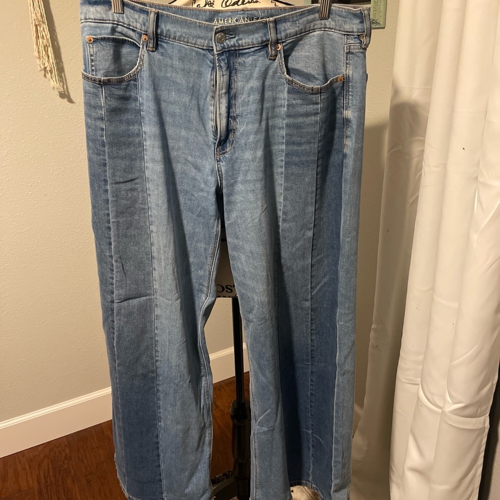 American Eagle Outfitters low rise ultra wide leg Two-Tone Blue Wide Leg Jeans